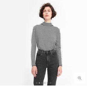 Everlane High Rise Cheeky Straight, 31 Reg.
